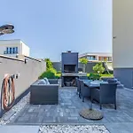بيت للعطل Cozy In With Sauna ميدولين