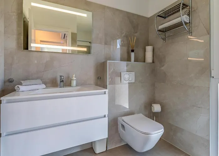 Cozy In With Sauna Vikendica