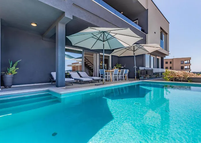 Cozy In With Sauna Vikendica